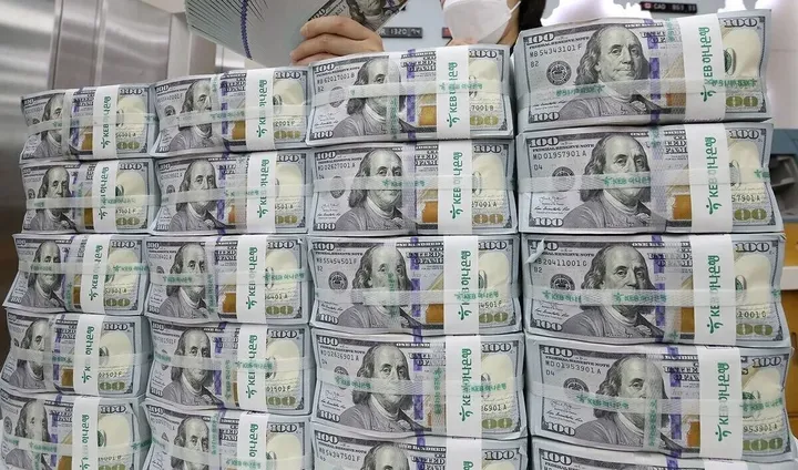 سپرده‌های ایران نزد بانک‌های خارجی به ۱۱.۷ میلیارد دلار افزایش یافت
