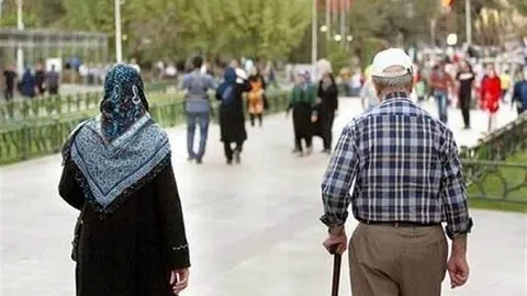 مصوبات کمیسیون اجتماعی برای بازنشستگان و کسب‌وکارهای اینترنتی