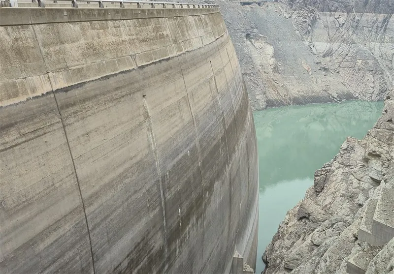 بررسی وضعیت‌ آب تهران در مجلس شورای اسلامی