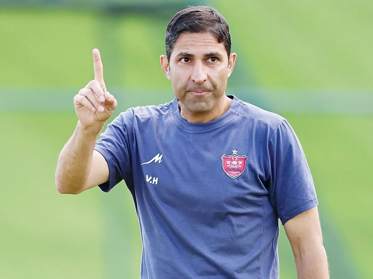 واکنش تند هاشمیان به شایعات استعفا در پرسپولیس و مذاکره با برانکو