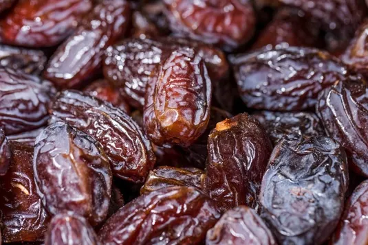واردکنندگان خودرو چطور صادرکننده خرما شدند؟