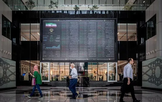 ۷۰۷ نماد مثبت در مقابل ۱۴۴ نماد منفی در بازار امروز بورس