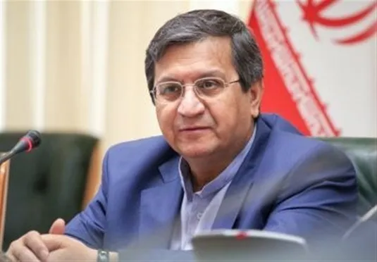 همتی: کمبود ارز نداریم/ ادعای فروپاشی کذب است
