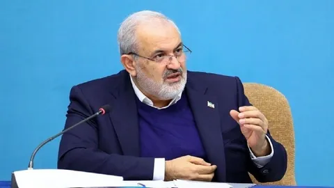وزیر نیرو: آب‌ شیرین‌کن‌های جنوب کشور همگی فعال هستند