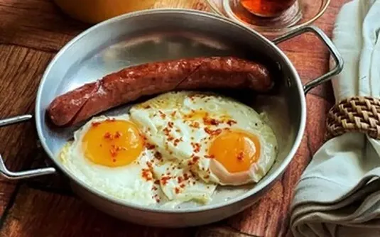 هرگز این خوراکی&zwnj;ها را دو بار گرم نکنید