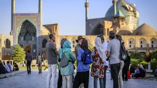 پیش&zwnj;بینی درآمد ۲.۸ میلیارد دلاری ایران از گردشگران خارجی در ۲۰۲۴&nbsp;