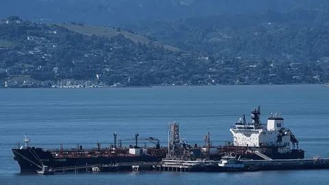 تغییر در معادلات نفتی ایران؛ افزایش صادرات و کاهش تخفیف‌