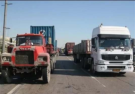 سالانه ۲۰ هزار لیتر سوخت در ناوگان فرسوده دود می شود