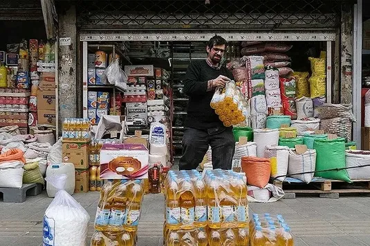 فروش روغن مشروط به کیک و تن&zwnj;ماهی شد!