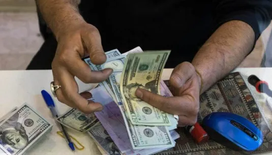 چشم&zwnj;انداز ثبات ارزی از نگاه شاخص&zwnj;های اقتصاد کلان