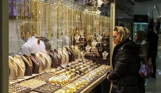بازار طلای داخلی از تلاطم جهانی دور ماند
