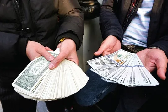 قیمت ارز حتی با سرمای هوا هم بالا و پایین می&zwnj;شود