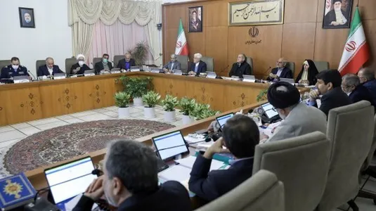 تجهیز تمامی ادارات دولتی به پنل&zwnj;های خورشیدی