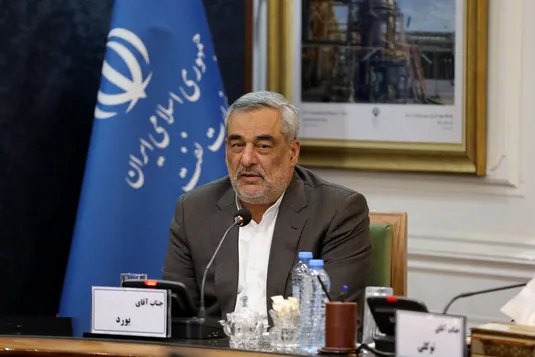 بورد: ظرفیت&zwnj;های صنعت پتروشیمی در خدمت رشد اقتصادی و کشور قرار گیرد