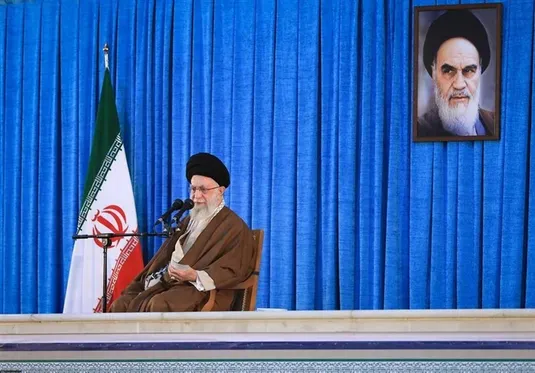 رهبر انقلاب:طرح آمریکا در قضیه هسته&zwnj;ای ضد &laquo;ما می&zwnj;توانیم&raquo; است
