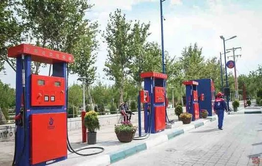 آغاز ساخت جایگاه&zwnj;های سوخت کوچک&zwnj;مقیاس در تهران پس از تخصیص زمین