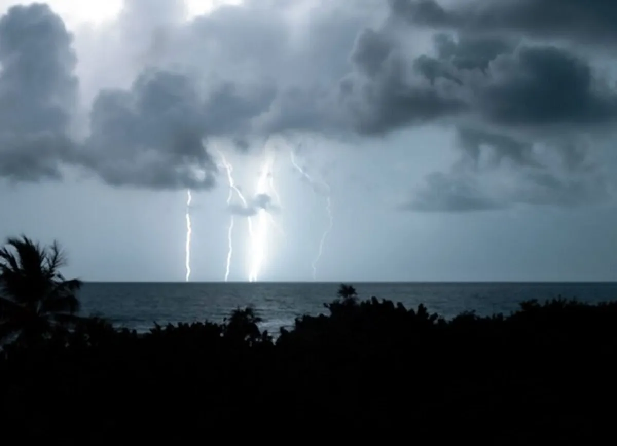 هشدار هواشناسی/ رگبار و رعد و برق در ۳ استان جنوبی و شرقی