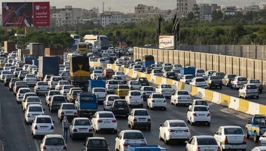 محور&zwnj;های ورودی تهران قفل شد
