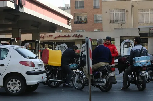 مصرف بیش از ۸۰۱ میلیون لیتر بنزین در تعطیلات خرداد