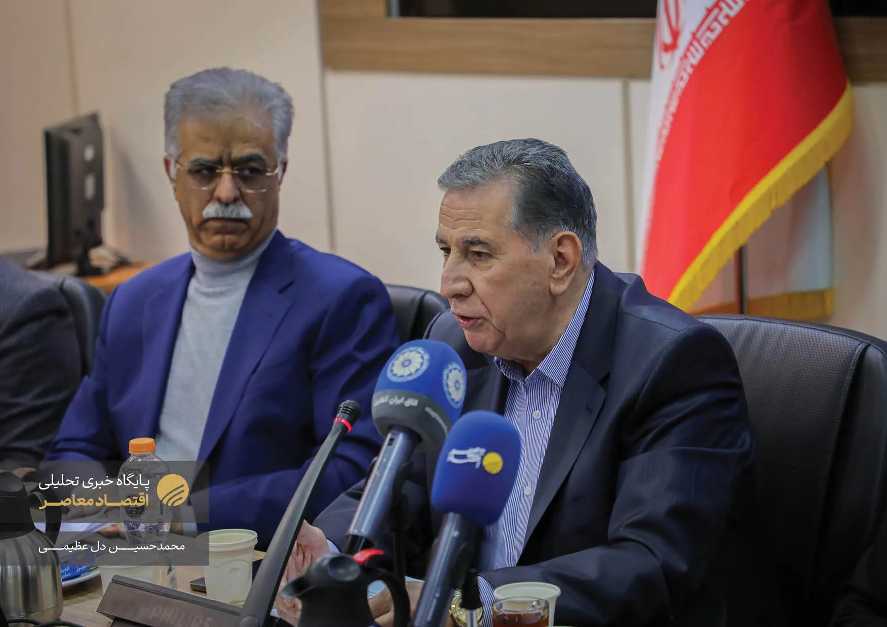 در همایش «نقش داوری و مرکز داوری اتاق ایران در حل و فصل اختلافات تجاری»، بر تسهیل فرآیند داوری، سرعت در حل اختلافات و محرمانه بودن اطلاعات تاکید شد. همچنین، از گسترش دفاتر داوری در استان‌ها و برگزاری دوره‌های آموزشی برای ارتقا سطح داوری میان فعالان اقتصادی خبر داده شد.
