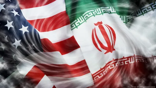 ۴ دلیل افزایش قیمت ارز/ مذاکره با آمریکا چقدر بر اقتصاد ایران موثر است؟