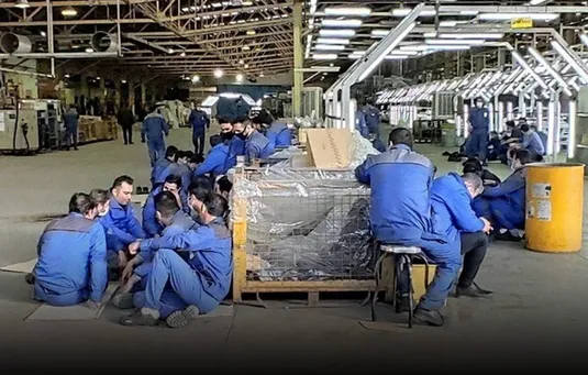 بنگاه&zwnj;ها زیر ذره&zwnj;بین بانک مرکزی و وزارت کار؛ ریزش مشکوک پرسنل رصد می&zwnj;شود