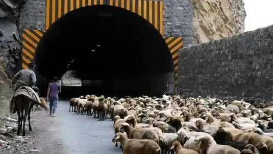 کندوان ۱۳ و ۲۰ مهر مسدود می&zwnj;شود؛ دلیل انسداد اعلام شد