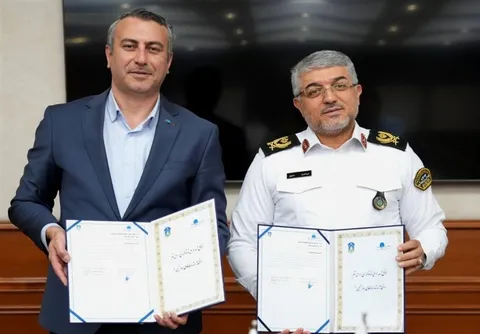 تفاهمنامه شماره‌گذاری خودرو منطقه آزاد امام امضا شد