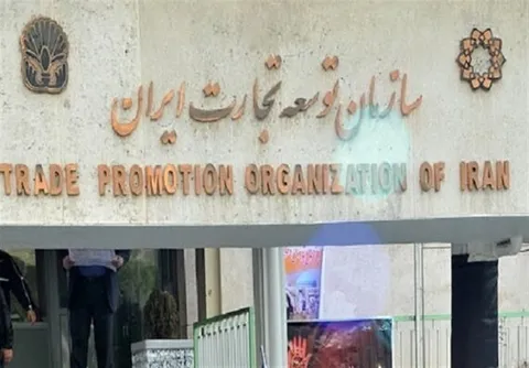 رفع محدودیت‌ صادرات محصولات پتروشیمی و فولادی در ماه ها آتی
