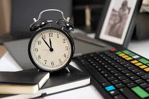 جزئیات تغییر ساعت کاری ادارات دولتی از ۱۵ شهریور