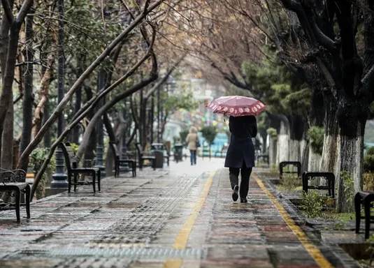 گزارش هواشناسی ۱۰ اذر ۱۴۰۳/بارش باران و کاهش نسبی دما در برخی استان&zwnj;ها