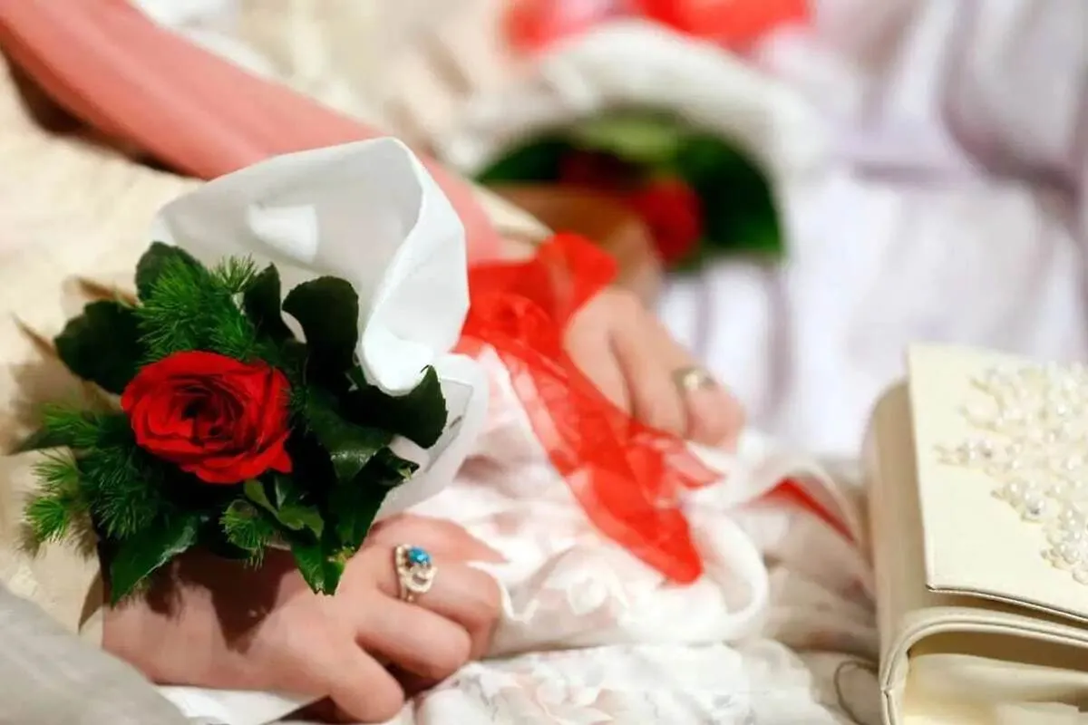 وزارت بهداشت: تعداد افراد مجرد در سن ازدواج ۱۷ میلیون نفر است