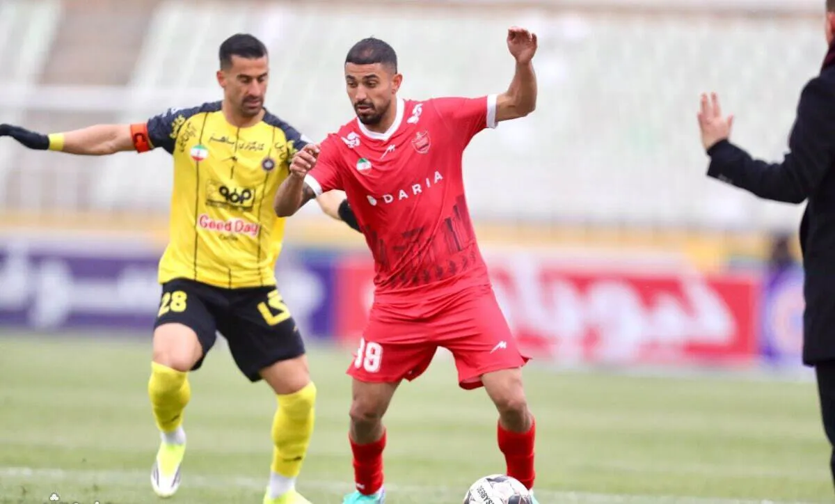 پرسپولیس ۲ - سپاهان ۱/ پرسپولیس صدر را از سپاهان گرفت + فیلم خلاصه بازی