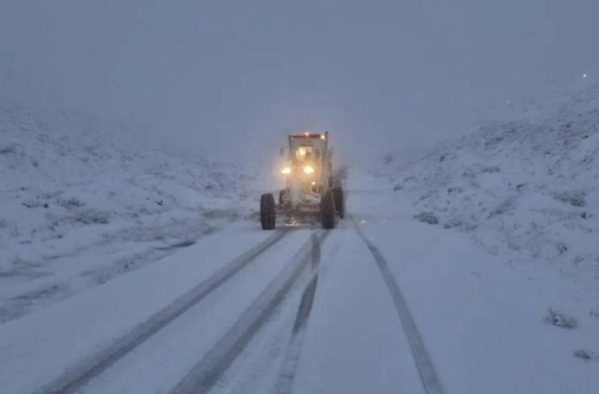 بارش برف و باران در ۱۴ استان