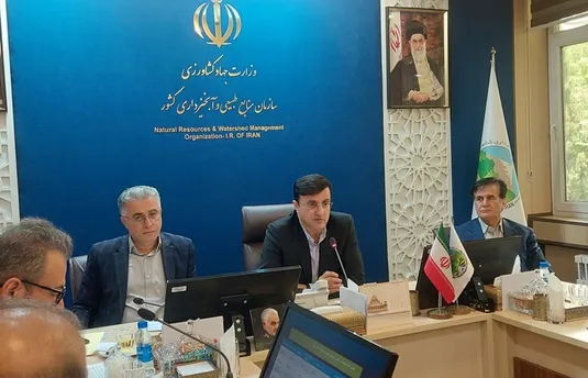برای حفاظت از جنگل ها و مراتع از فناوری های نو استفاده خواهیم کرد
