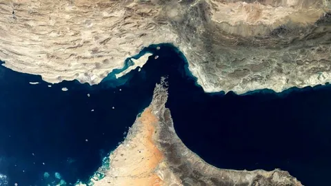مدیریت تنگه هرمز، سد مستحکم ایران در برابر تحریم‌های آمریکا