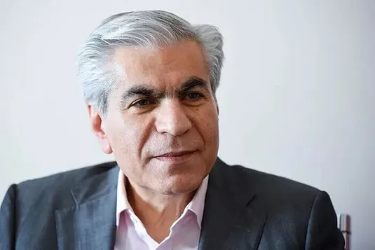 سیاست&zwnj;های پولی برای کنترل تورم نیازمند توجه همزمان به نقدینگی و نرخ ارز است