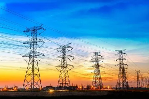 صرفه‌جویی گسترده برق در تهران با تعطیلی ادارات