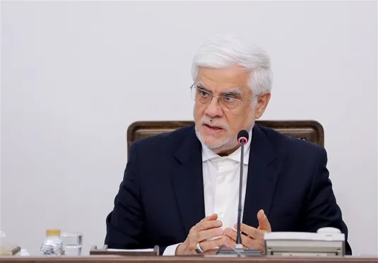 عارف: بازسازی منازل آسیب&zwnj;دیده از جنگ باید سرعت بیشتری بگیرد