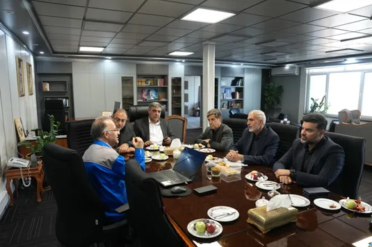 بازدید نمایندگان مجلس از ایران&zwnj;خودرو؛ روایت نزدیک از واقعیت&zwnj;های تولید